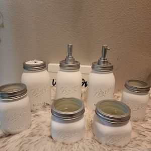 New Bathroom mason jar decor
